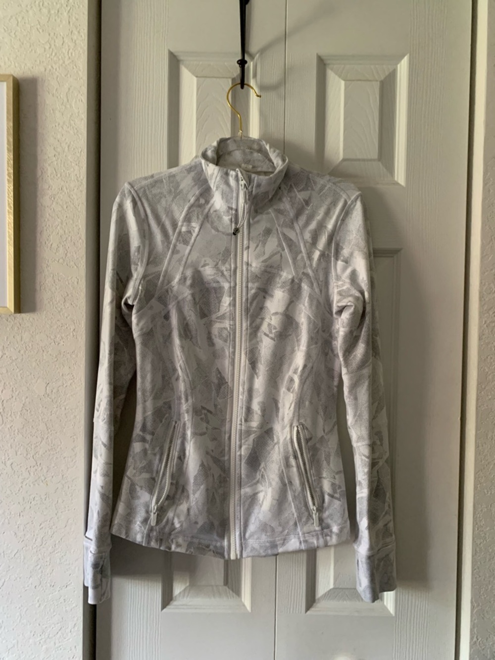 Lululemon Define Jacket Size 6 - Picture 4 of 12